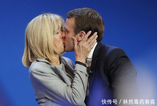 9日时尚热点:50岁金星现身机场,长款风衣穿出