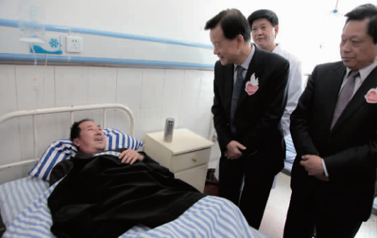 世茂情建爱心医院: 福泽乡镇百姓千万家 世茂情建爱心医院: 福泽乡镇百姓千万家