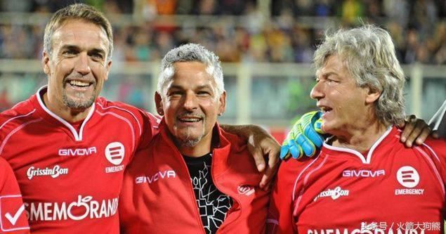 图塔,现在还好吗?打高尔夫、做男装、做教练,