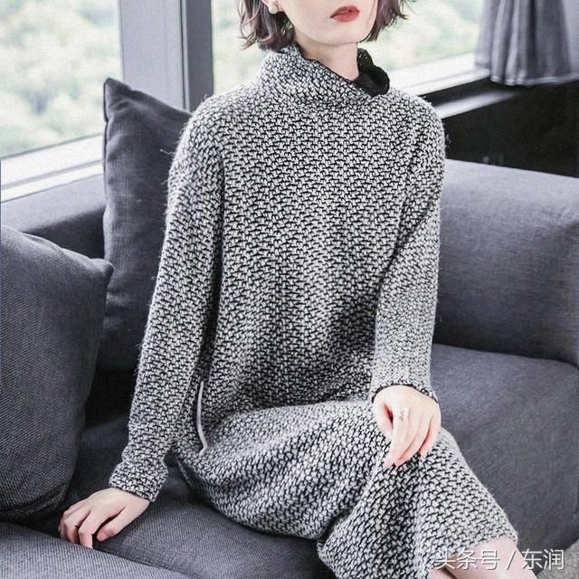 如何变得优雅气质,针织连衣裙展现惊艳之美,又