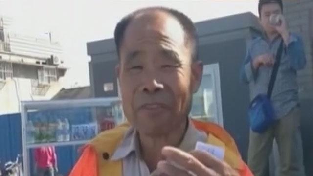 北京频现外语达人 的哥环卫各显神通