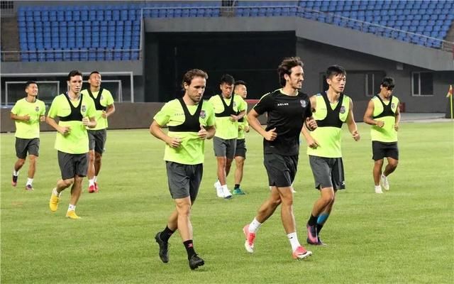 2018中甲联赛第20轮:赛前辽宁沈阳宏运VS青岛