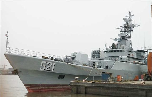 我第二代护卫舰改装现场近距曝光,服役19年现