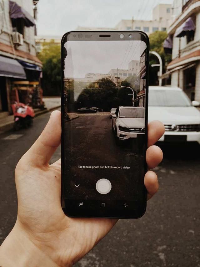 3000元的预算,该入手二手S8+还是全新小米m