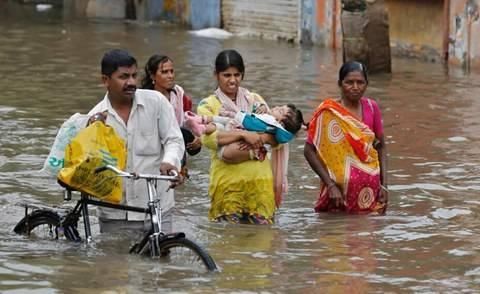 大坝意外崩塌,印度人脸瞬间青了,急跳出来怒吼