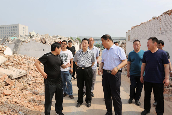 黄河新闻网长治讯 端午节期间,长治高新区领导张圣,陈平,孙希谋带领史