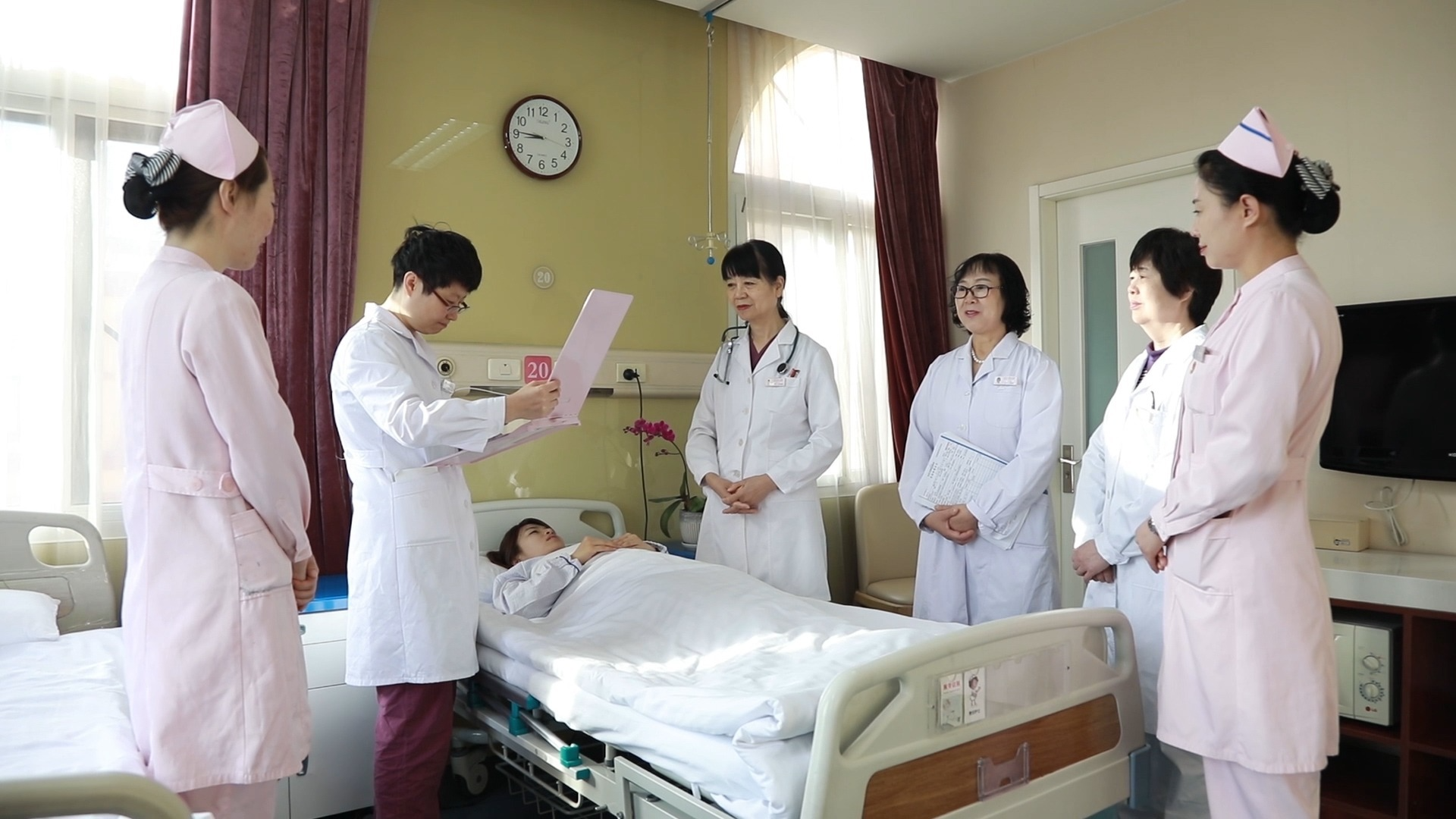 70年70人|乐做大健康理念的传递者 70年70人|乐做大健康理念的传递者