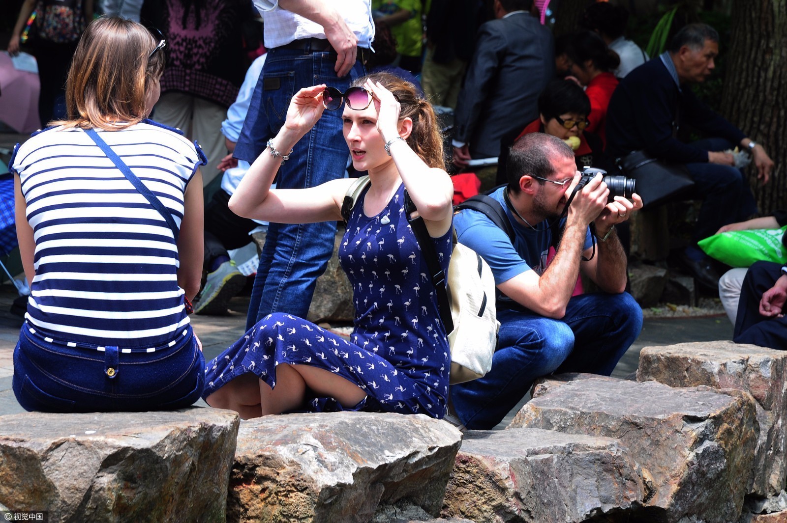 上海人民公园相亲角 家长交流堪比谍战