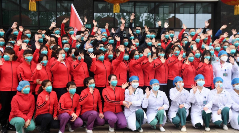 “白衣执甲 英雄归来”北京市支援湖北医疗队离汉返京特别报道 “白衣执甲 英雄归来”北京市支援湖北医疗队离汉返京特别报道