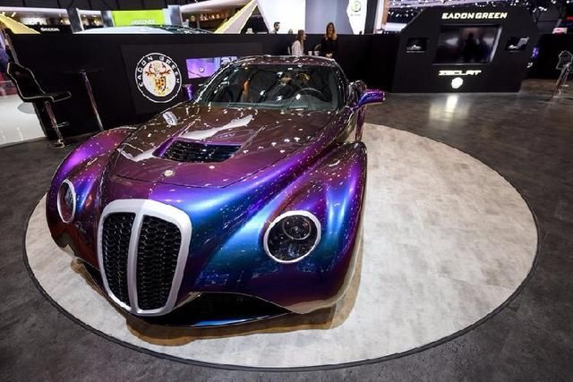 触碰未来 飞行汽车亮相日内瓦国际车展-北京时间