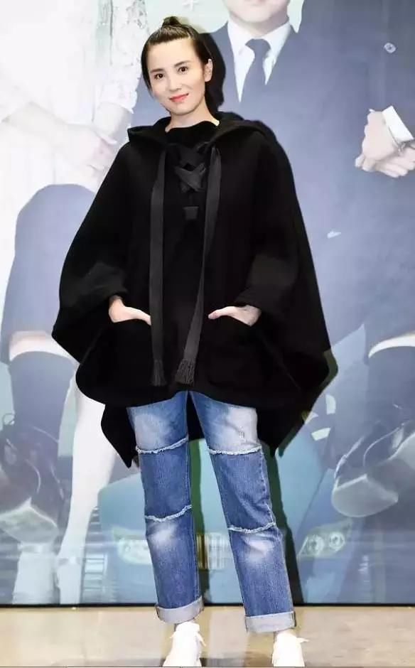 2018年流行牛仔裤款式推荐卡奈伦牛仔定制