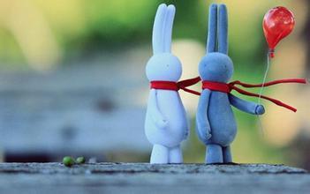 人与人之间是否久了,就慢慢淡了,这些句子太经