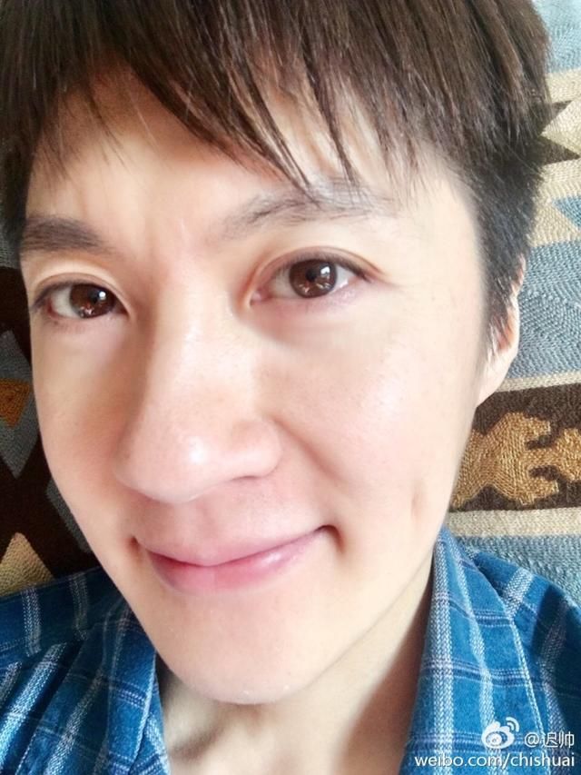 不亚于女星的好皮肤是怎么做到的?钟汉良迟帅