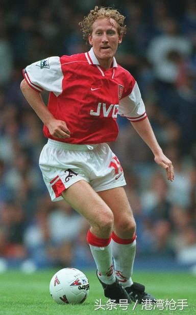 阿森纳不败赛季阵容回顾:中前卫 帕洛尔