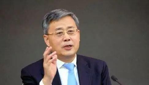 中国银保监会主席郭树清提醒:理财收益超10%