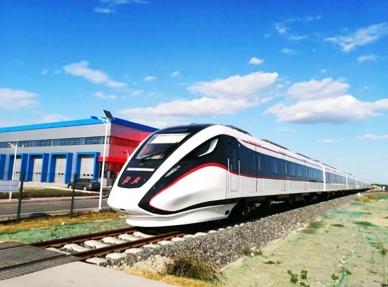 丰台科信局助力京投装备打造时速160公里智能市域车