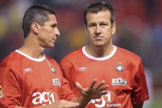 伊涅斯塔32亿年薪转会J联,日本将回归金元时代