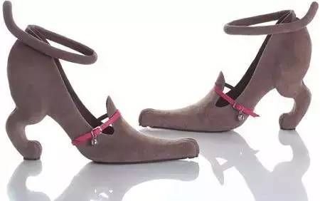 盘点世界上造型最奇葩的高跟鞋,可远观而不可