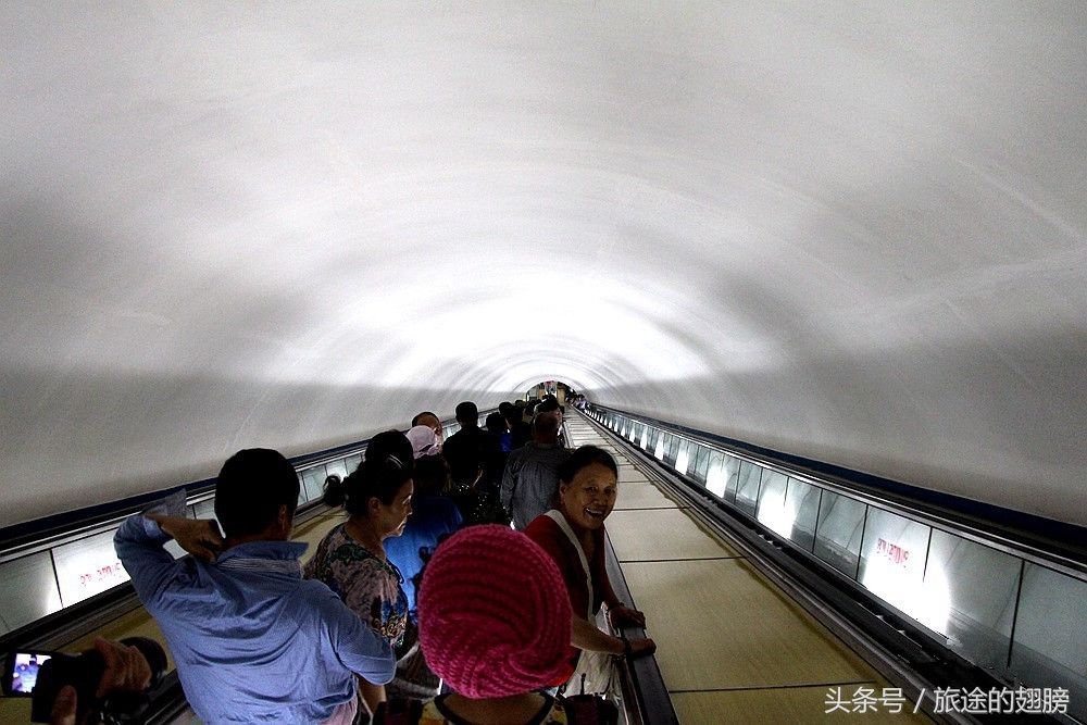 世界最深的地铁--朝鲜平壤地铁