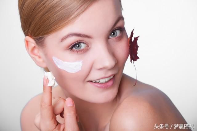 牙膏去黑头收缩毛孔小妙招 掌握正确使用方法