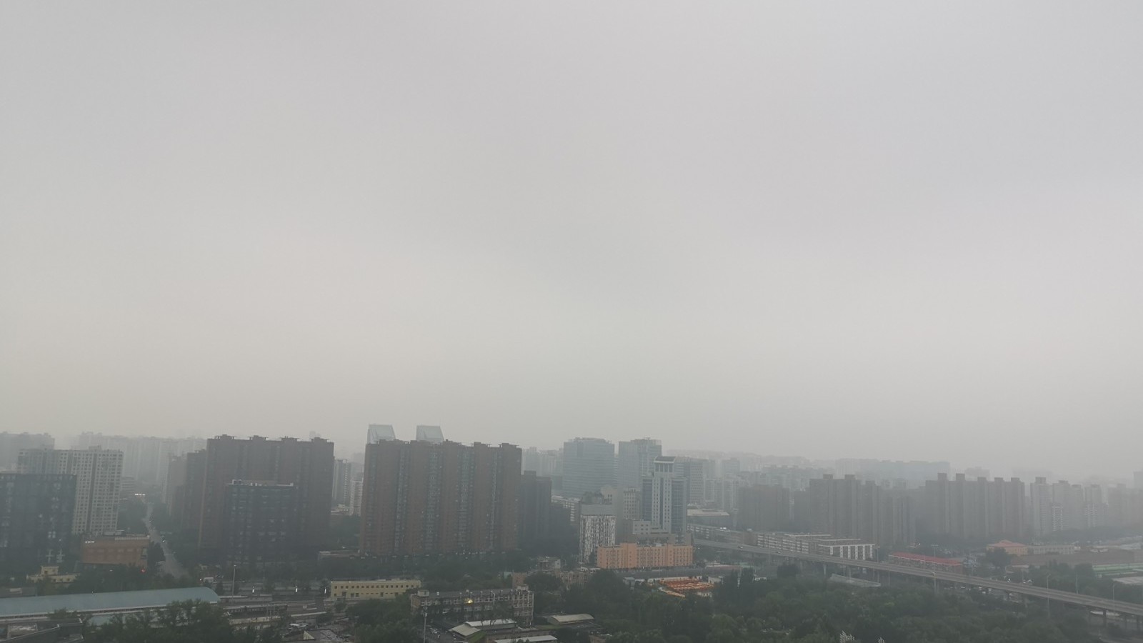 清晨细雨 雷电蓝色预警+暴雨蓝色预警+高温红色预警~~ 清晨细雨 雷电蓝色预警+暴雨蓝色预警+高温红色预警~~