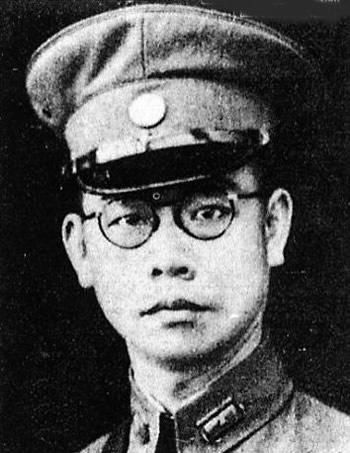 此人是台湾级别最高的中共特工,《潜伏》主角