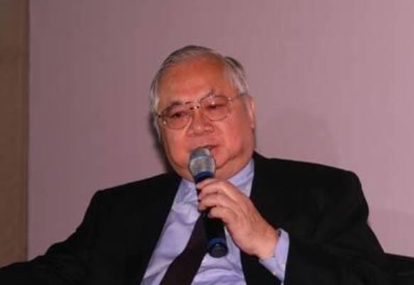 千亿港珠澳大桥建成,李嘉诚却因此损失巨大,他