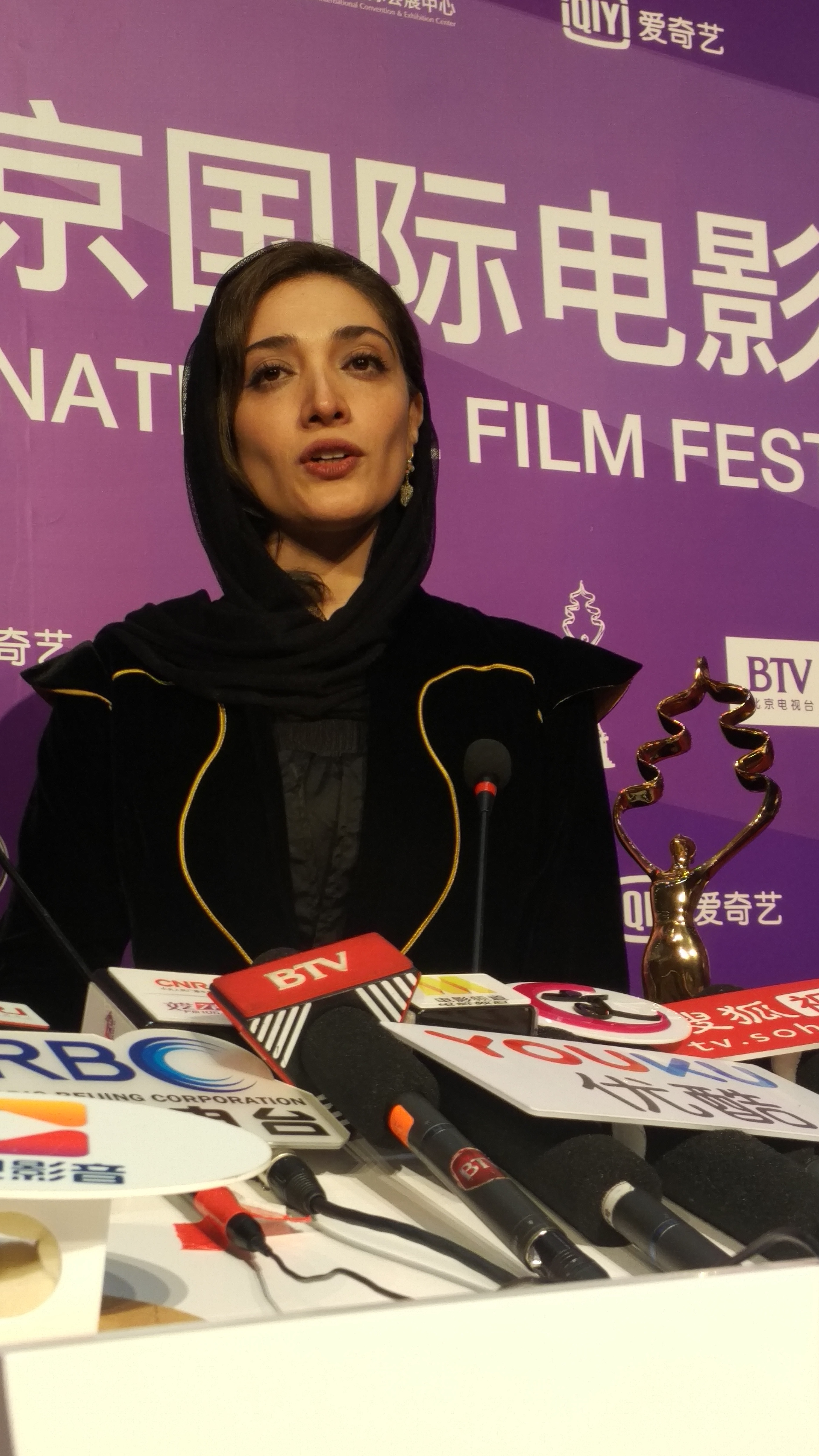 最佳女配 《灼热之夏》女配 米娜·萨达缇 最佳女配 《灼热之夏》女配 米娜·萨达缇