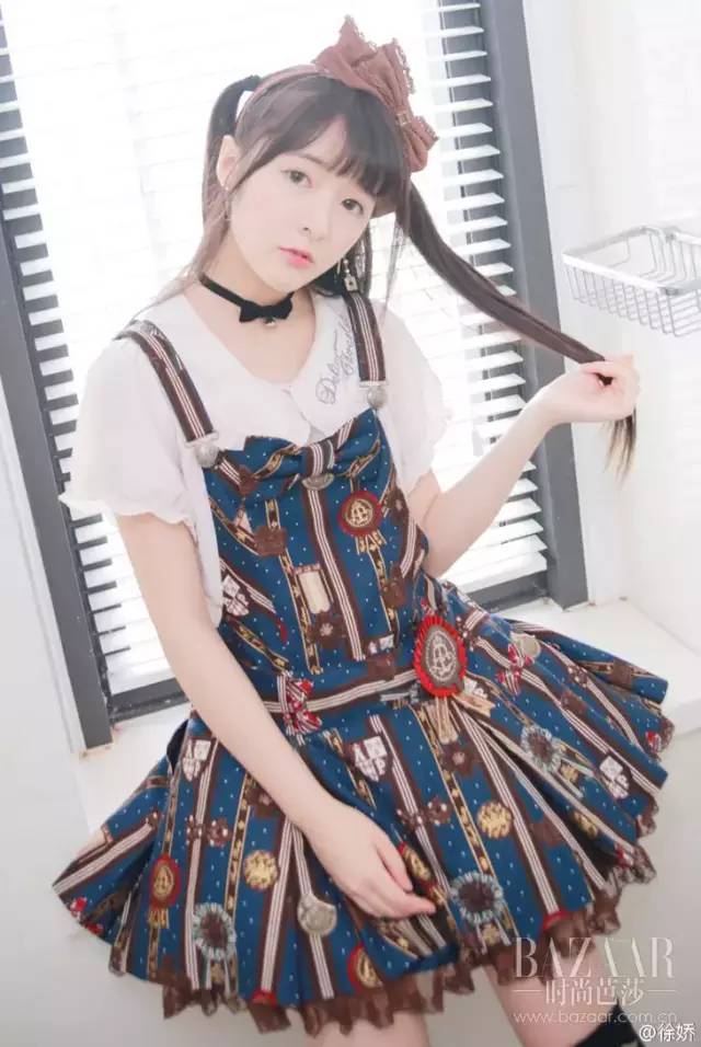 小正太徐娇是二次元健身达人 有马甲线为证!