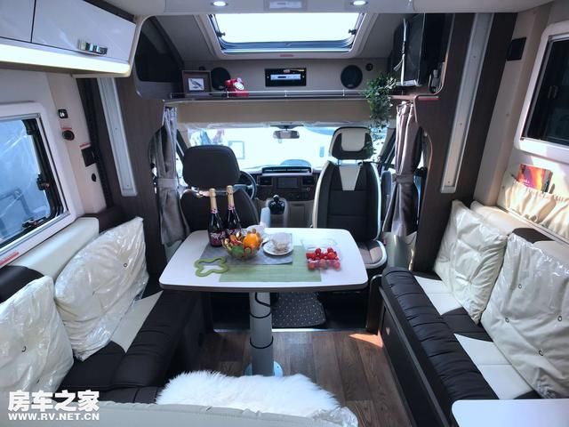 全新的宽大福特K6L房车 媲美欧洲进口房车品