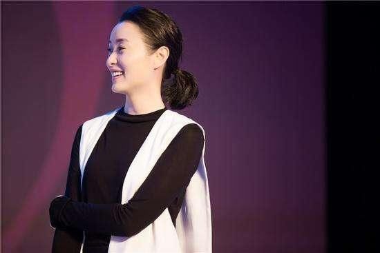 离婚8年开了家具厂,想要回孩子,前夫却说想复