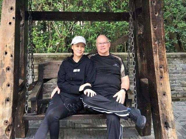 亚洲第一美女邬君梅,饰演宋美龄优雅风情,51岁