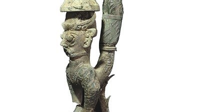 神眼力！——三星堆鸟足曲身顶尊神像“合璧”记