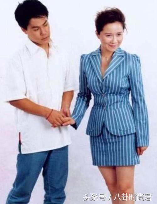 上了26次春晚,穷小子用100封情书把她追到手