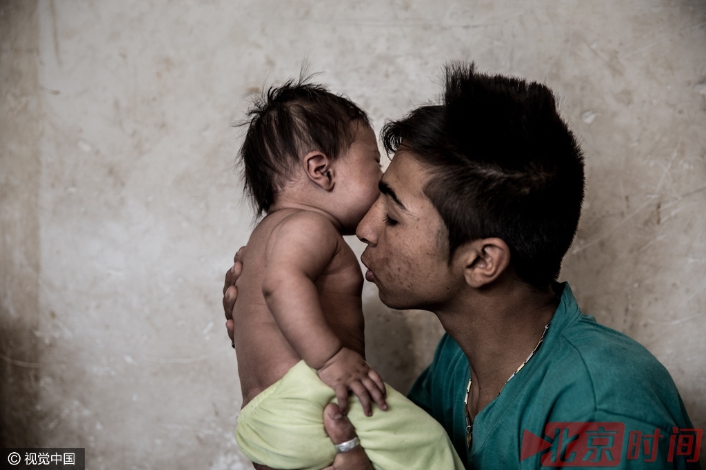 伊朗童婚陋习 13岁男子成最年轻父亲