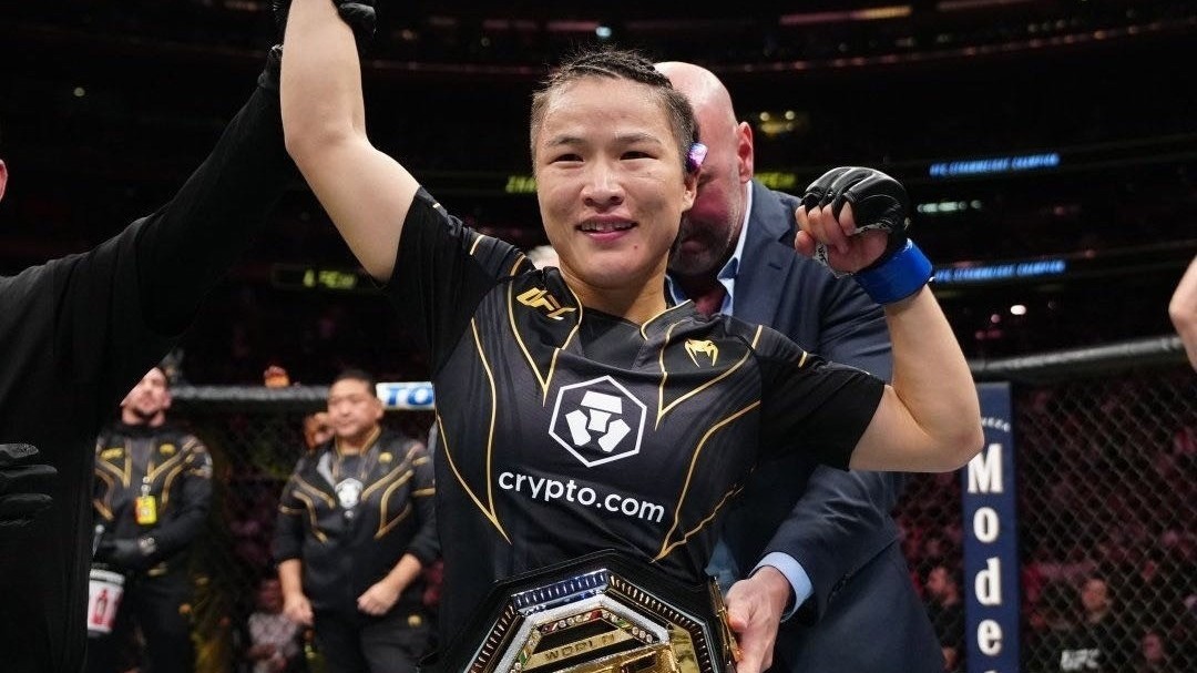 绝对碾压卫冕金腰带！我叫张伟丽，来自中国，你们记住我了吗