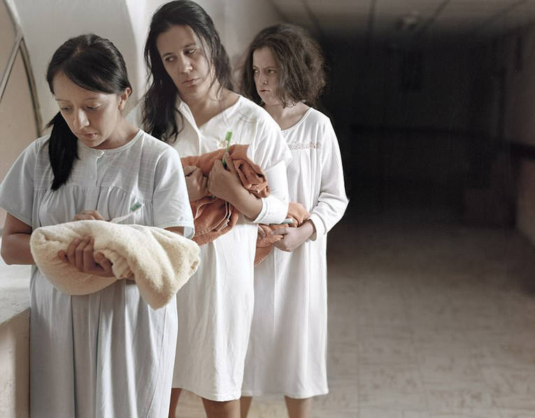 图为保拉作品。