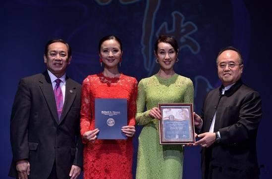 她是东方美神,古典舞皇后,将中国舞带到海外,美