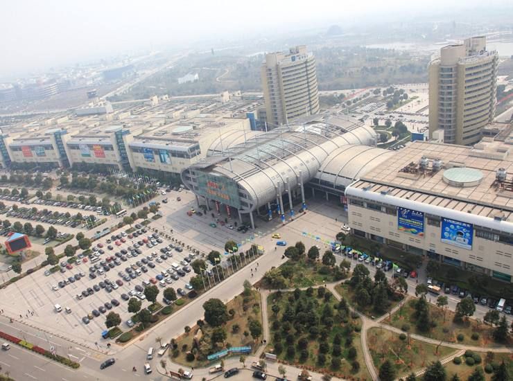 老外聚集的城市:黑人喜欢在广州,韩国人在北京