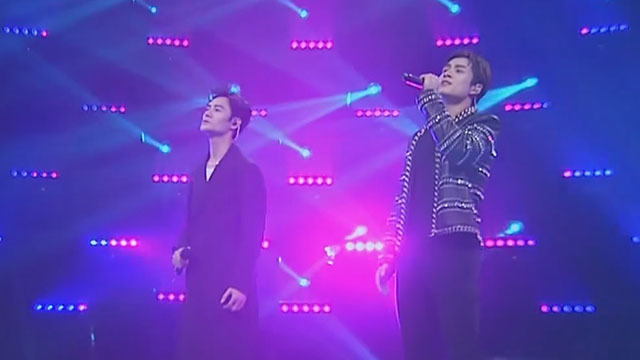 王凯韩东君养眼合唱《恰似你的温柔》 王凯韩东君养眼合唱《恰似你的温柔》