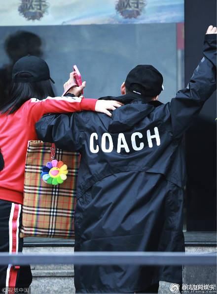 谢娜回应回归!谢娜正式回归快本,两个字形容自