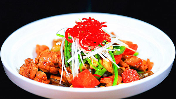 《养生厨房》魔芋烧鸡