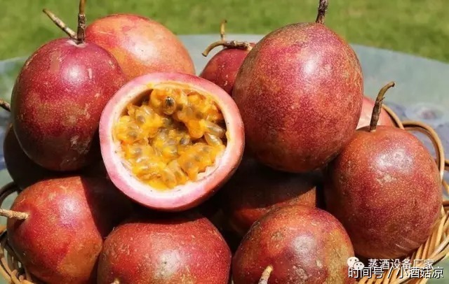 水果酒的家庭制作方法--百香果酒酿制