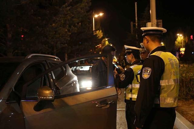 喝了一斤白酒,我要等多久才可以开车?