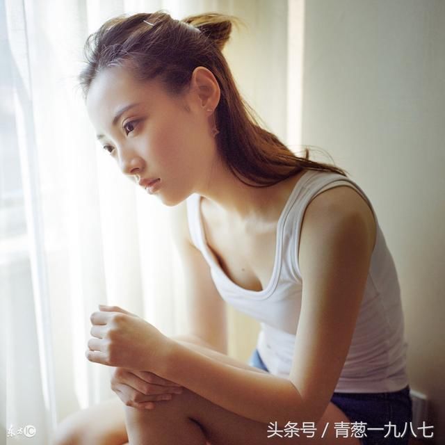 前夫去世我把孩子流产,再婚后一纸诊断,我如坠