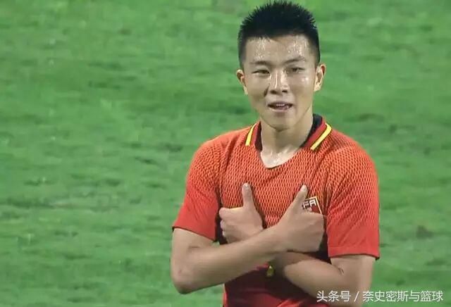 在曼联踢球的中国人!国青小将受邀前往梦剧场