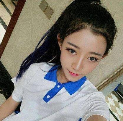 四大富婆,杨清柠老年机装可怜,她成牌家老大,最