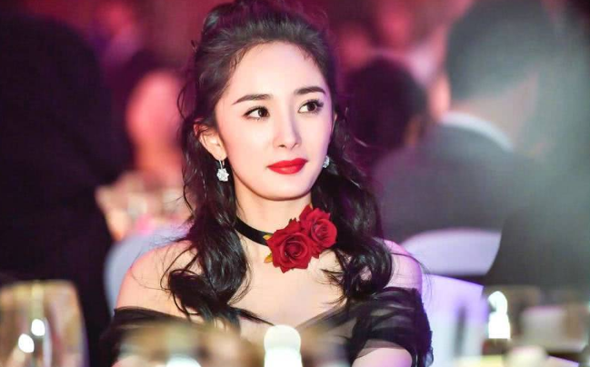 明星零花钱对比,杨幂一个月10万,王源一年5万