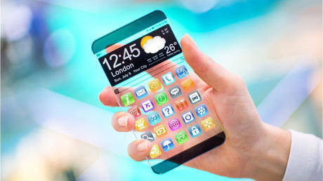 三款5G手机大曝光,苹果三星华为均在榜,你最看