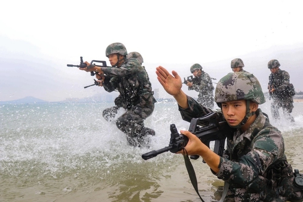 抢滩登陆训练 冲 !冲!冲!